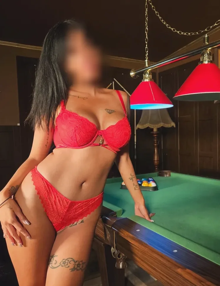 Valeria, 34 años
